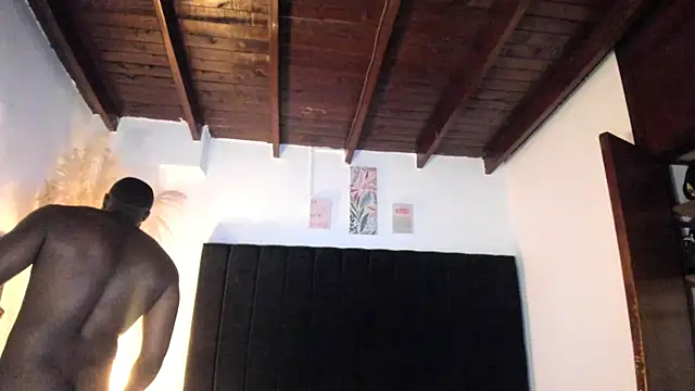 chrstian_lewis1's cam snapshot