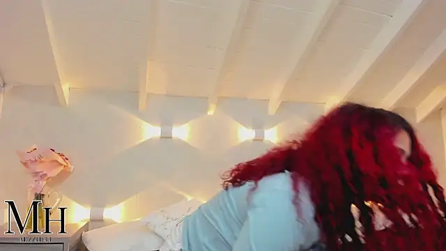 MizzHell's cam snapshot