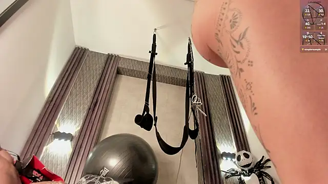 selene_red_'s cam snapshot