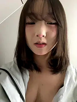 lelebaybay888 live sex cam