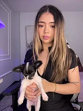 HoneyMollyX's cam snapshot