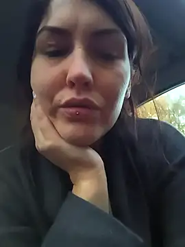 Linalicious's web cam