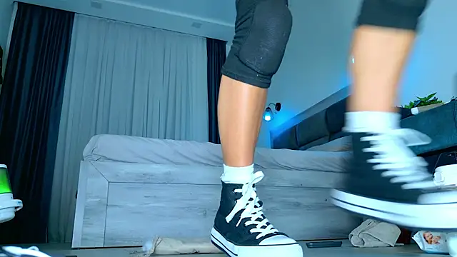 Brenda_M00n's cam snapshot