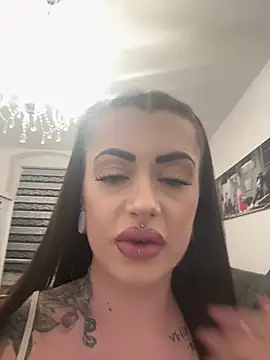 Barbie_1312's cam snapshot