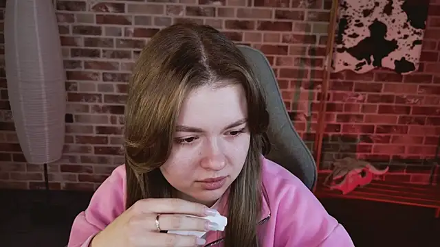 HaleySun's cam snapshot