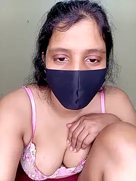 Rose-luckey's cam snapshot