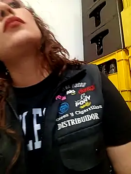 VERONICA__03's cam snapshot