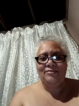 Curvyboody's cam snapshot