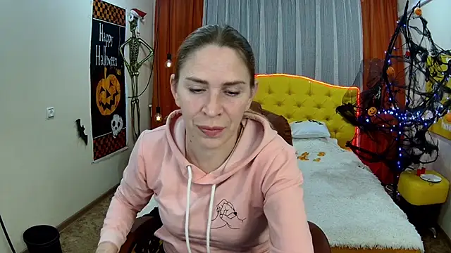 TessaDaybreak's cam snapshot