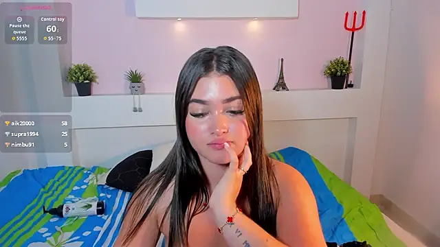 ZaraBlaze5's cam snapshot