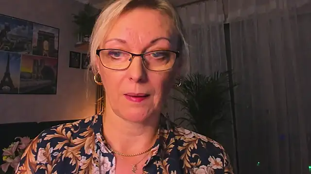 vanessa_chat's cam snapshot