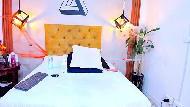 violet_sweet19 live sex cam