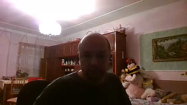 Luceriusbigass live sex cam