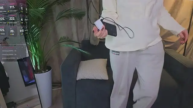 Relax_Time_'s cam snapshot