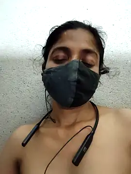 Gautami-telugu's cam snapshot