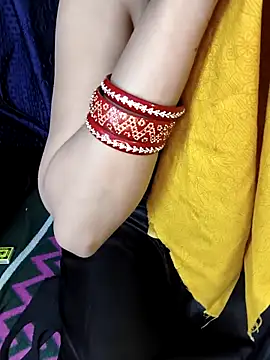 Bhabhihotyy09's cam snapshot