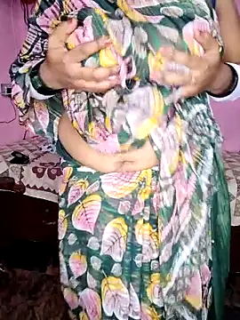 Bhoomi_kannada2's cam snapshot