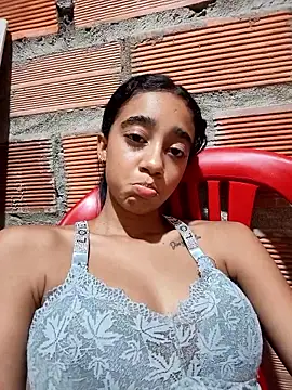 Zoe_Sweett18's cam snapshot