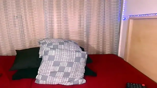 sexyindianchic's cam snapshot