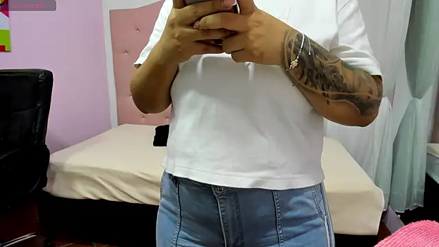 lizzaxs's cam snapshot