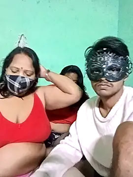 LoveOnStream's cam snapshot