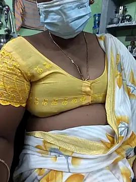 Tamilselviroja-'s cam snapshot