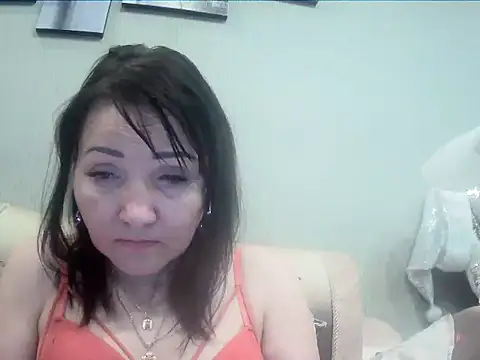 ClaireSunset's cam snapshot