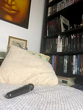 Luccreccia_'s cam snapshot