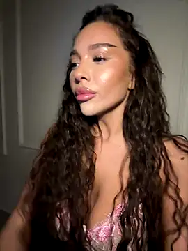 CardiSweetBaby's cam snapshot