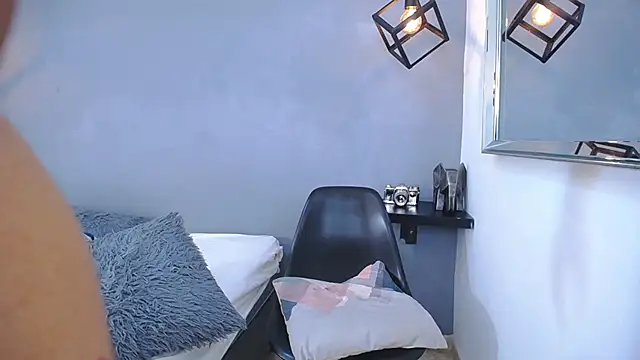 Luciana_Graay's cam snapshot