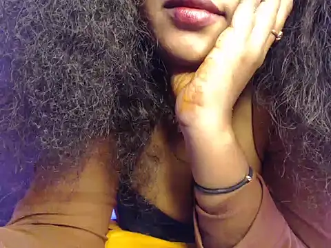 Hey___Seetha's cam snapshot