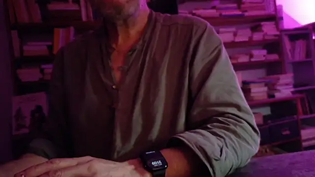 yvanbonar's cam snapshot