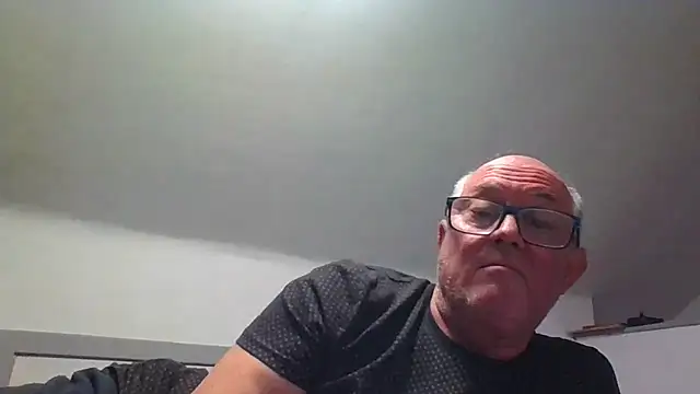 naughtygrandad1's cam snapshot