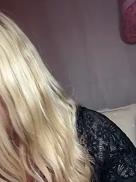 NastyMilf_ live sex cam