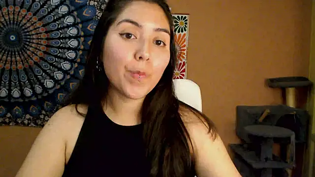 IntimateTales's cam snapshot