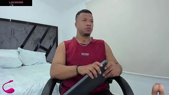 AnnieAndStefan's cam snapshot