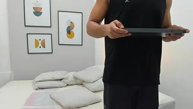 johan_miller0 live sex cam