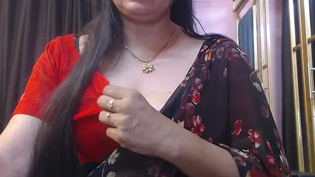 Maisa-130 live sex cam