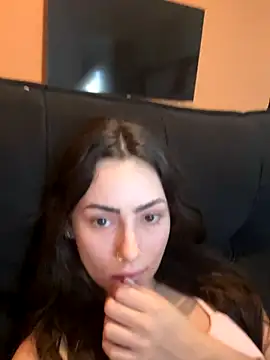 Baby_Mia_pires's cam snapshot