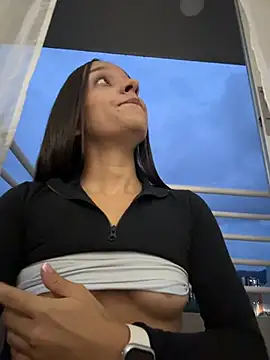 Brunettecollins05's cam snapshot