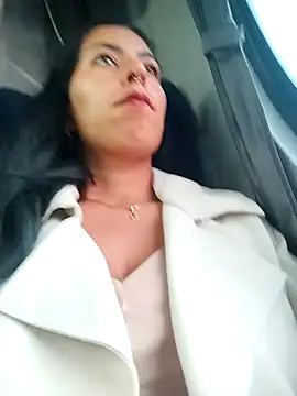 Luianna's cam snapshot