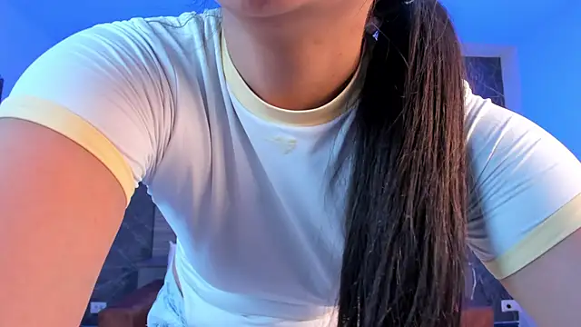 paulina_sweett_'s cam snapshot