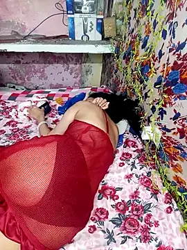 Curvy_Mahima's cam snapshot