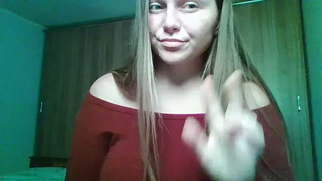 Evasapples's cam snapshot