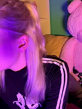 TheRealJessyLey's cam snapshot