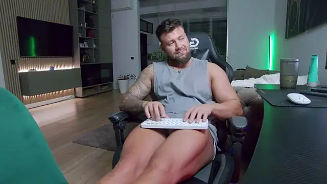 UbbeViking live sex cam