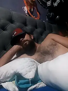 hairy_mannn's cam snapshot