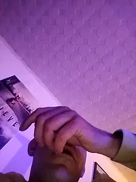 Codymc89's cam snapshot