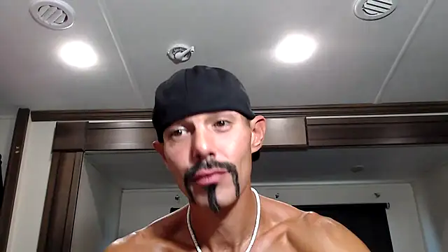 ThickD2C's cam snapshot