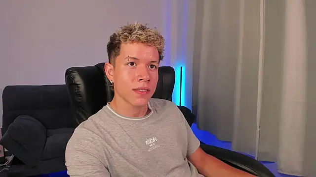 nathan_blake's cam snapshot